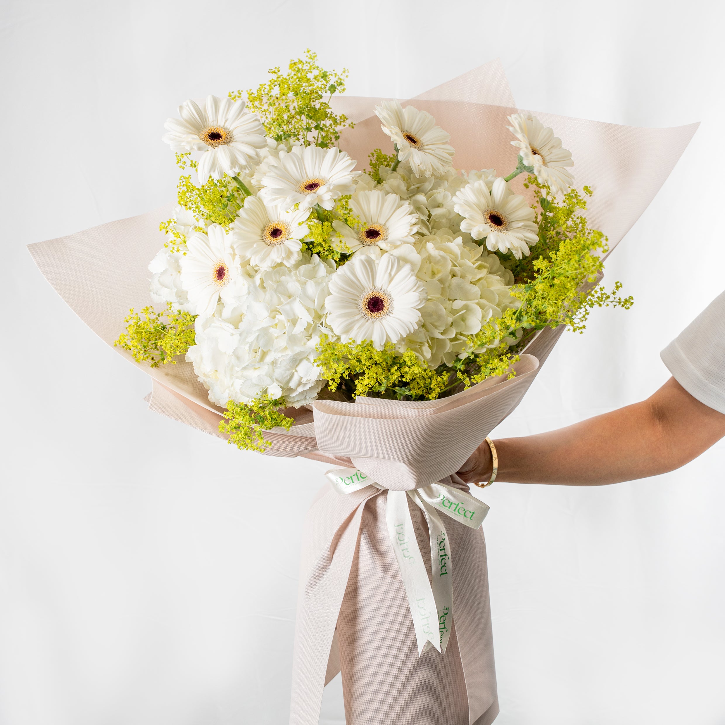 Sarah Bouquet