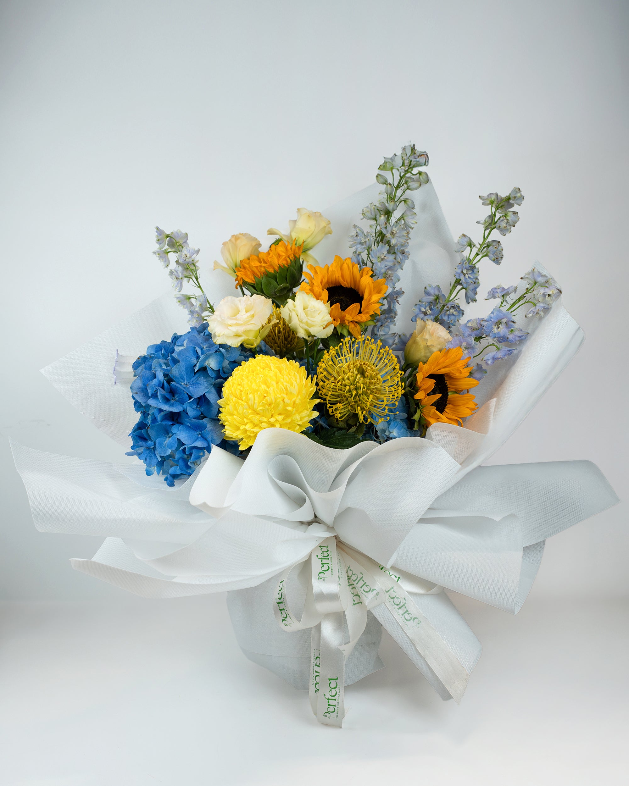 indoor plant bouquet Bloom Story