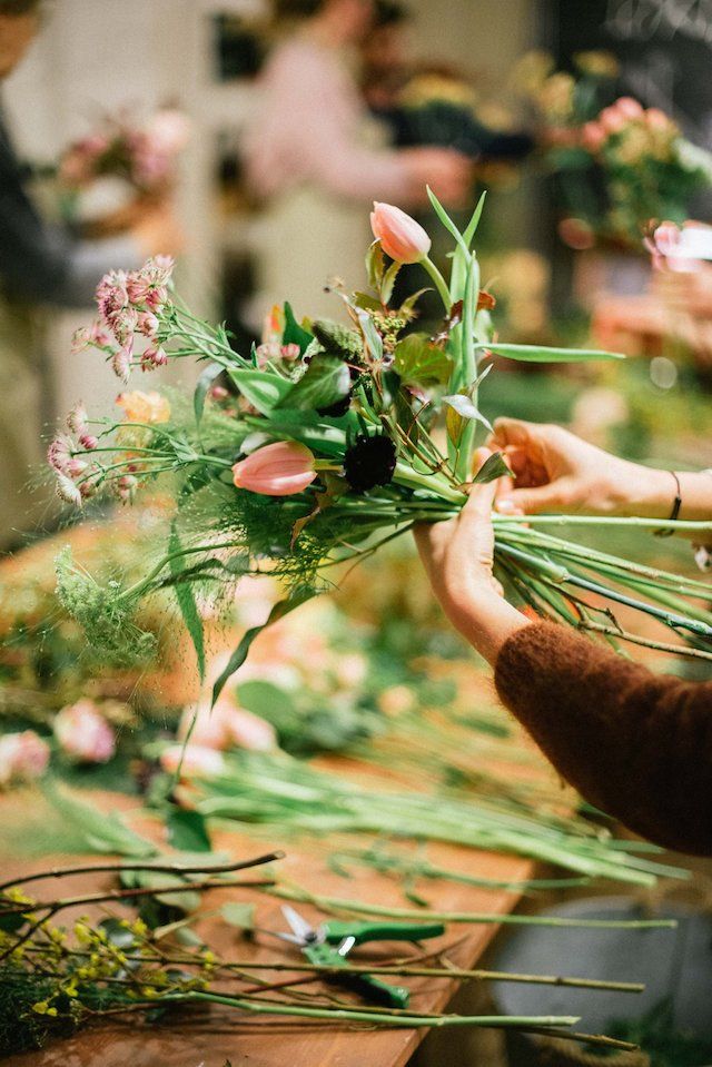 Corporate Flower Workshop in Dubai | Team-Building & Creative Experience